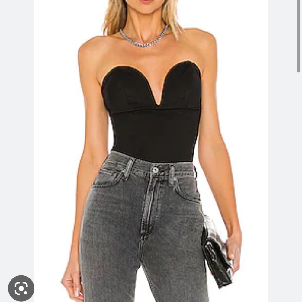 New with tag size medium bought for an event and went with something else